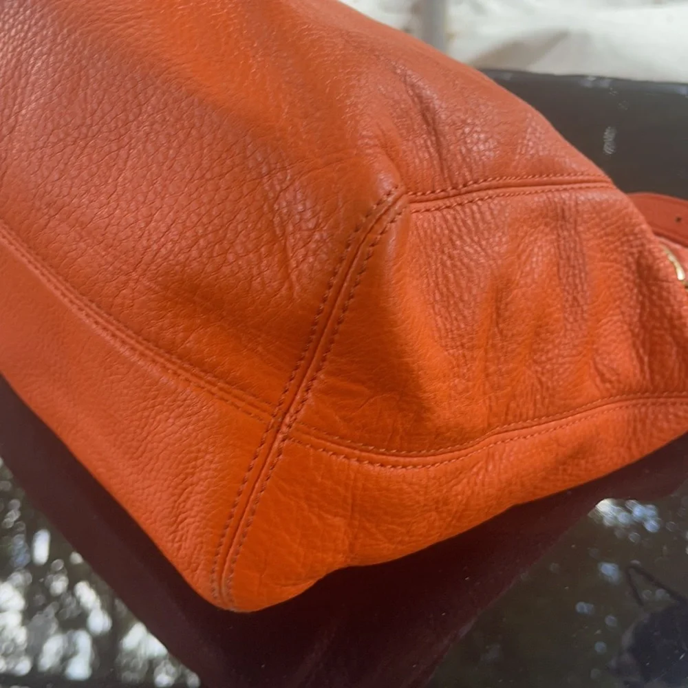 Michael kors orange leather tote